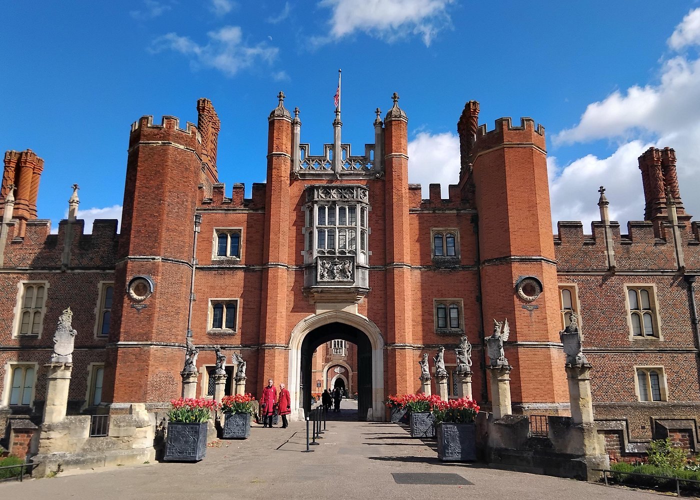 Hampton Court Palace Private Guided Tour